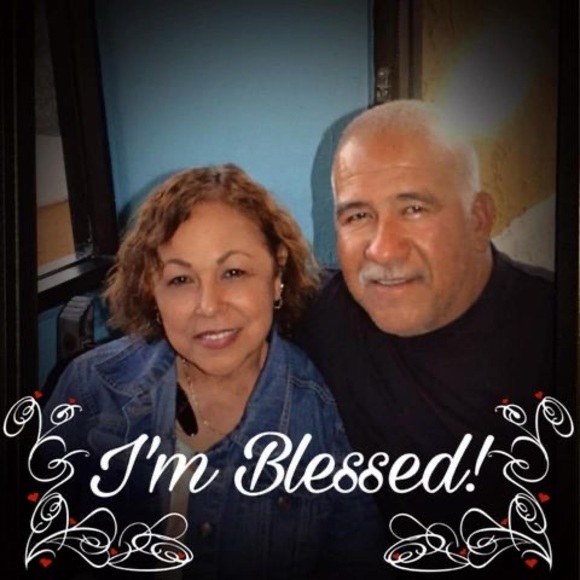 Meet your Posher, Gloria - Picture 1 of 1